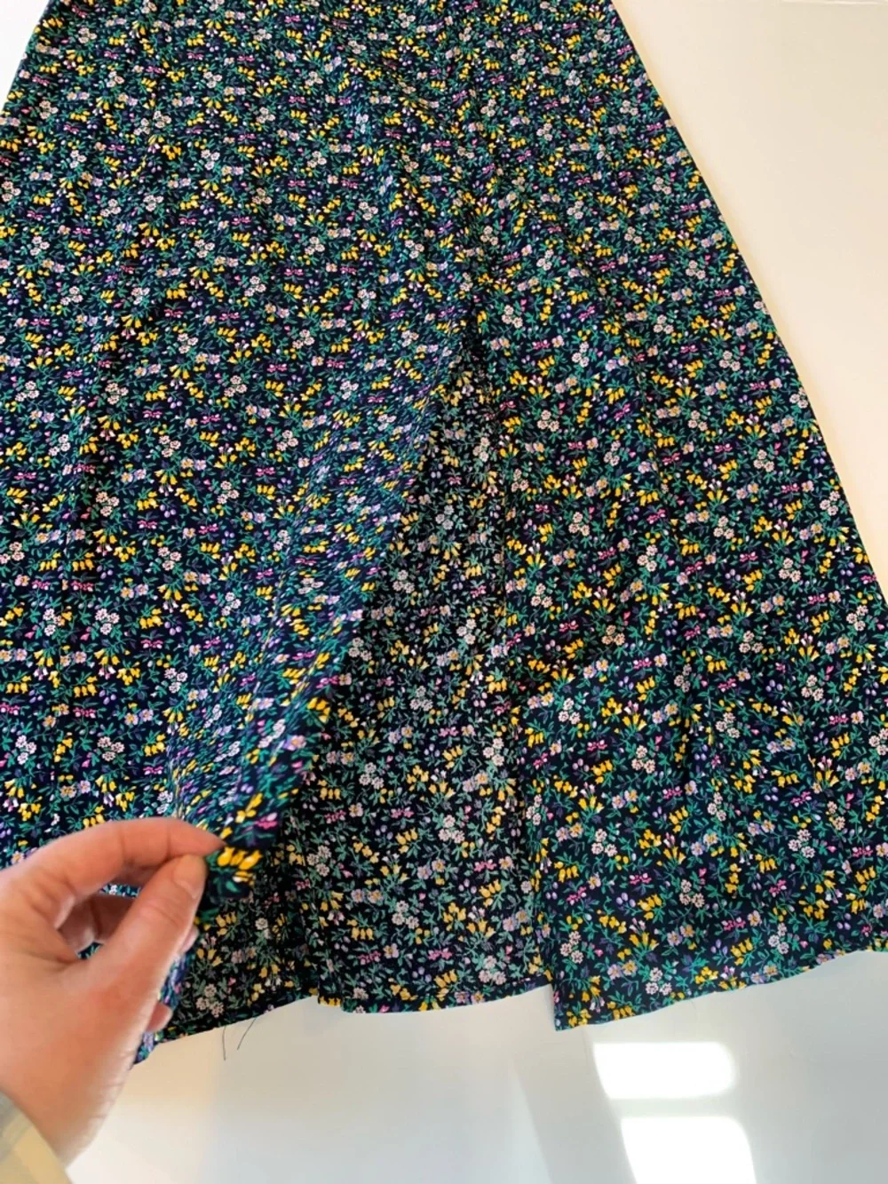 NEW Philosophy Women’s Large Navy Blue Floral Maxi Skirt - Picture 2 of 6